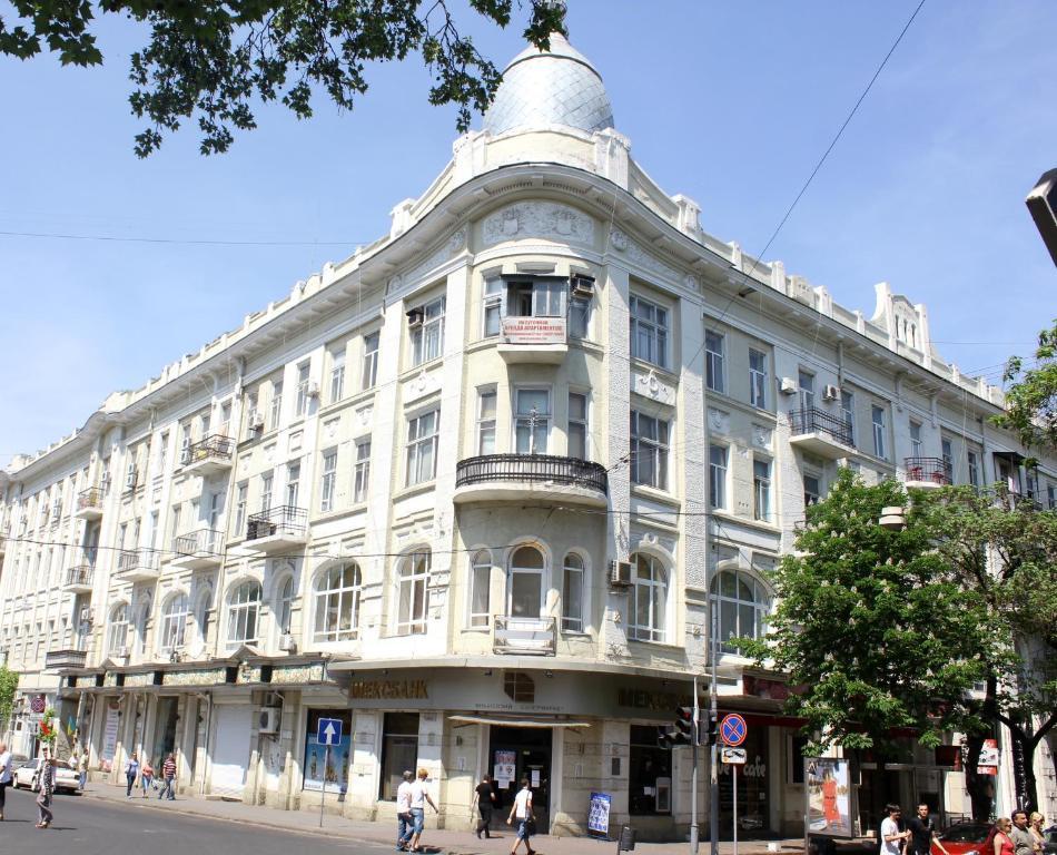 Darkmen Hotel Odessa Одесса Экстерьер фото